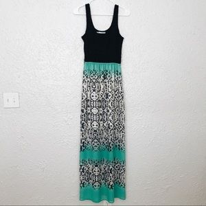 Maxi dress